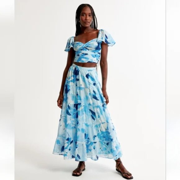 Abercrombie & Fitch Blue Floral Tiered Skirt LP - Picture 1 of 16